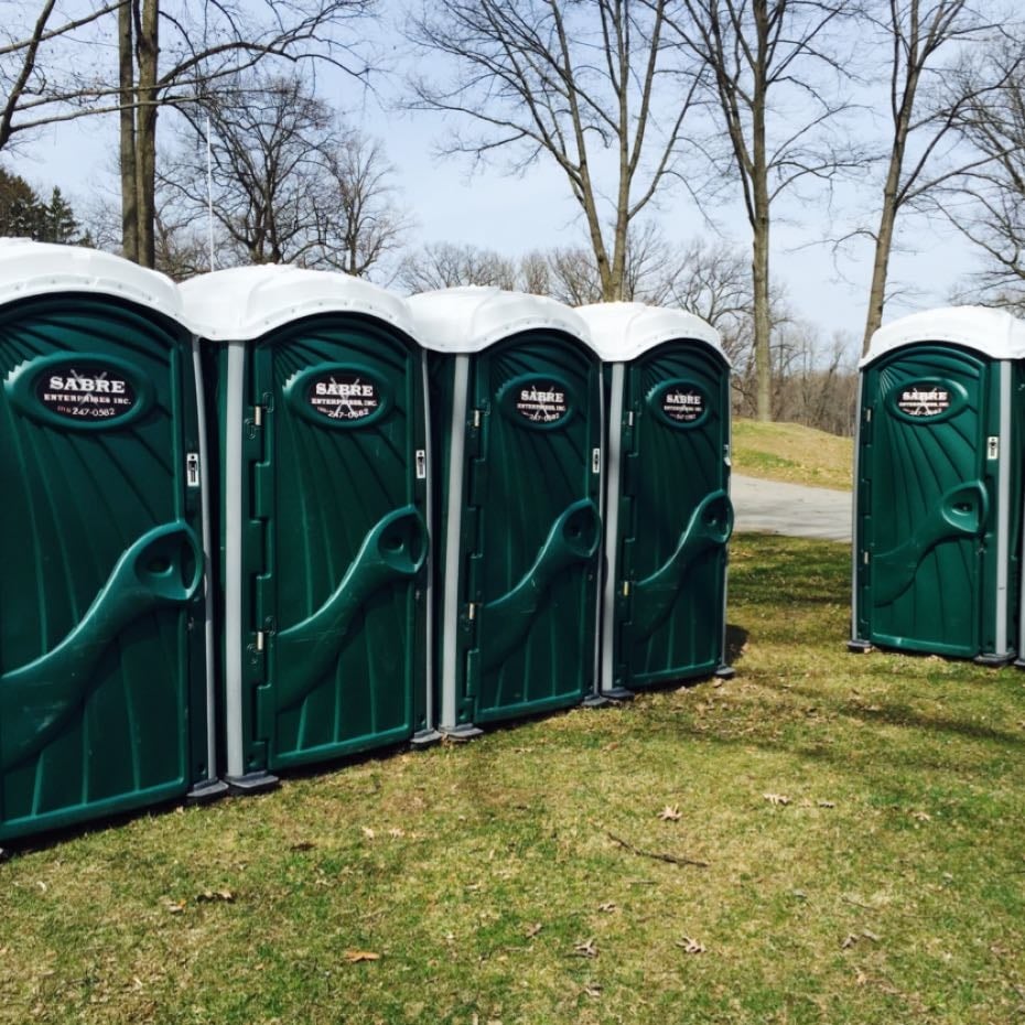 ADA Portable Restroom professionals providing consultation